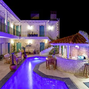 2* Bed & Breakfast Avlu Boutique